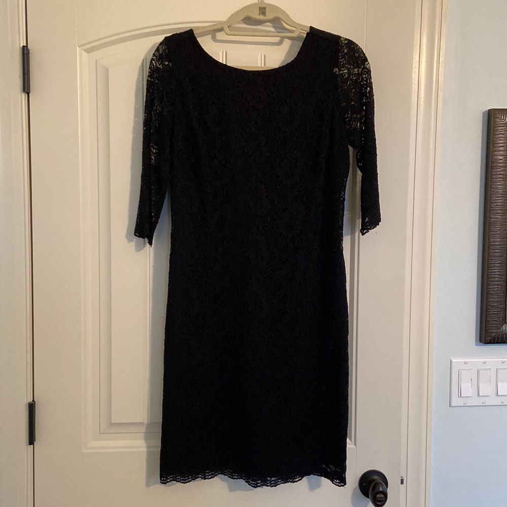 Black lace sheath dress - Banana Republic size 4
